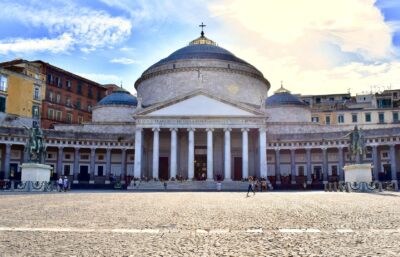 Pompeii and Naples tour from Rome