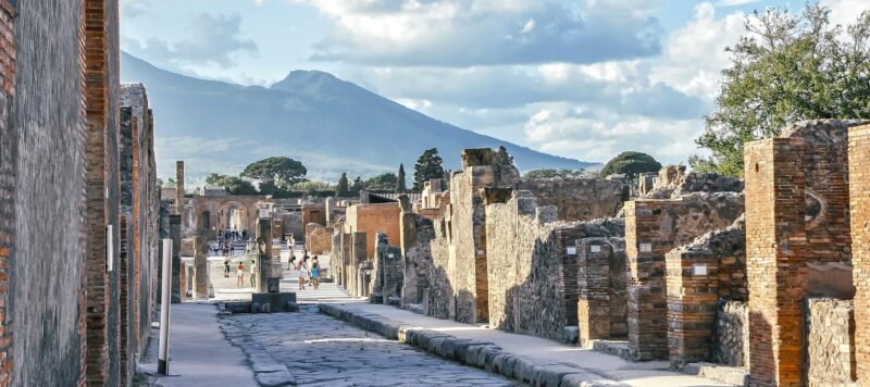 Shared Tour Pompeii and Amalfi Coast from Rome